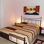Apartment Omorfi Poli 120 Sqm *