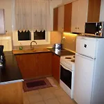 Omorfi Poli 120 Sqm Apartment *